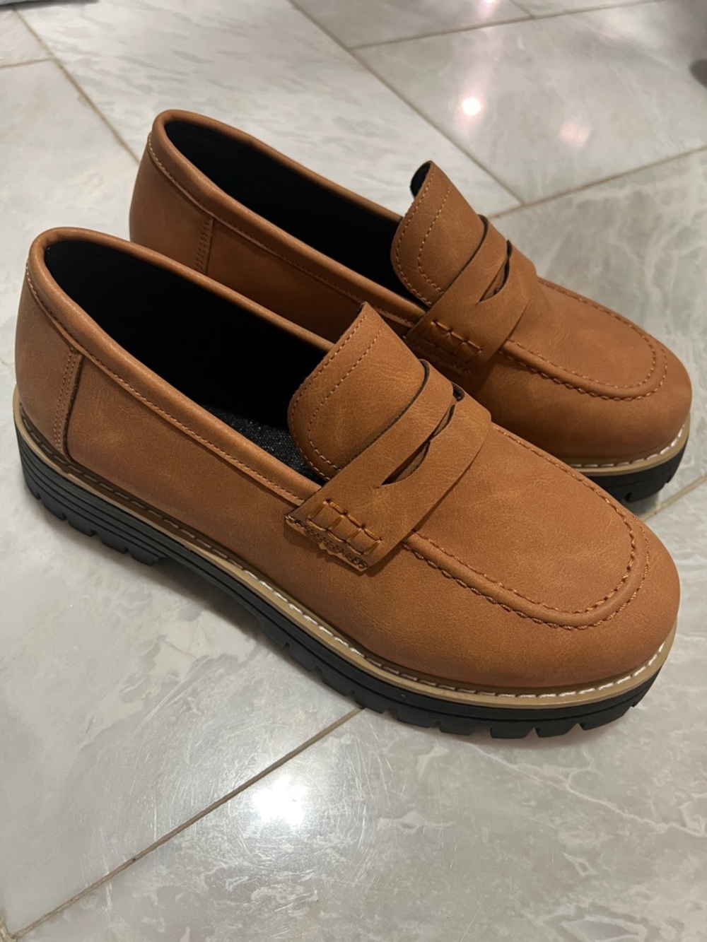 Women’s Classic Penny Loafers in Brown